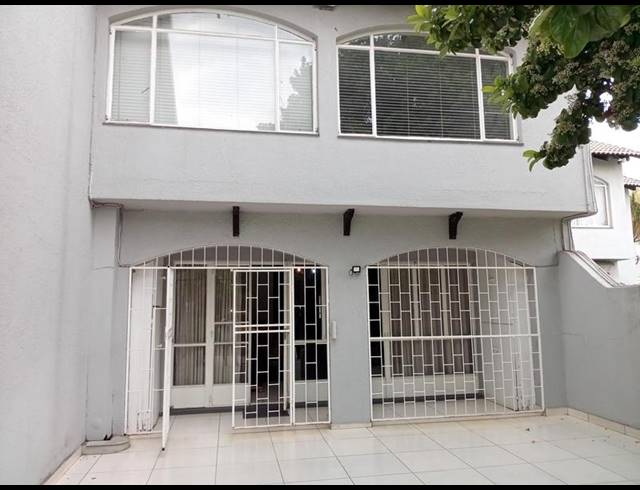 4 BEDROOM TOWNHOUSE FOR SALE IN THREE RIVERS